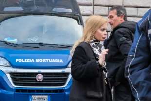 suicidio di bruno astorre in senato 6