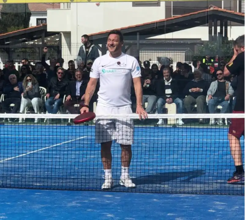 totti torneo padel a santa severa