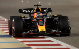 VERSTAPPEN POLE IN BAHRAIN