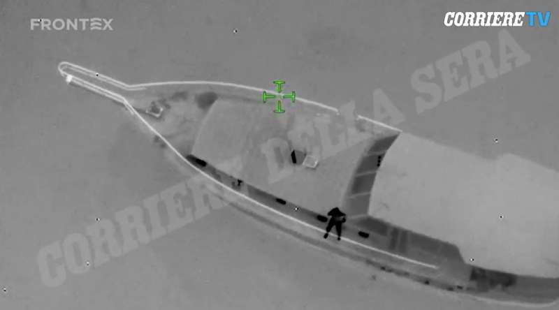 video di frontex del caicco naufragato a cutro 2