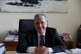 VINCENZO DE LUCA - AMBASCIATORE ITALIANO IN INDIA