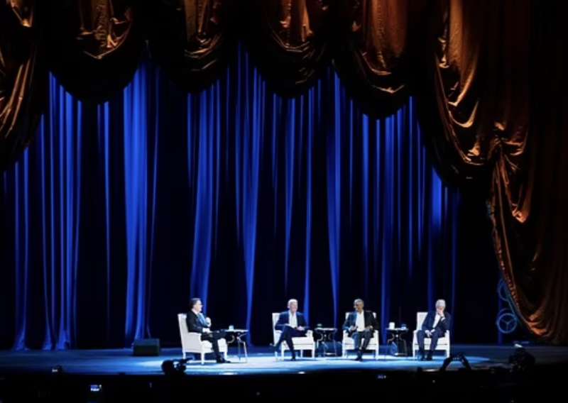 barack obama joe biden radio city hall new york