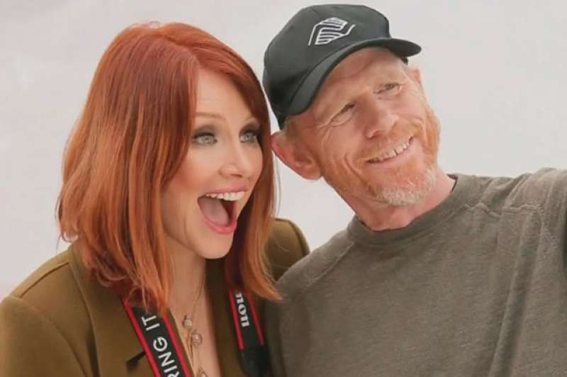 bryce dallas ron howard 5