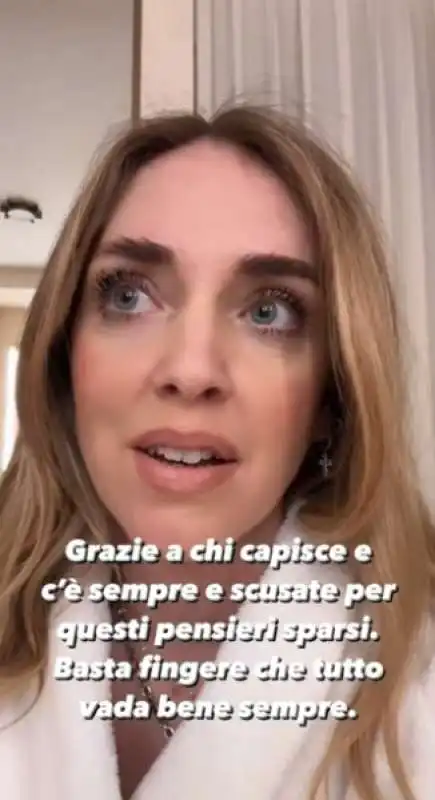 chiara ferragni piange sui social 12