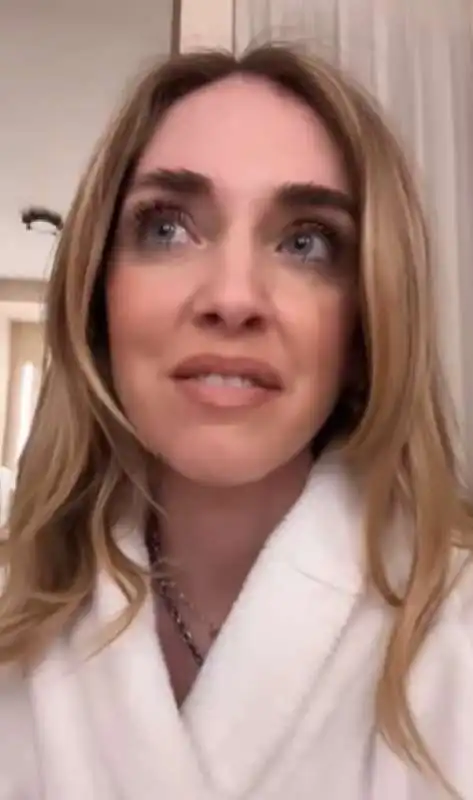 chiara ferragni piange sui social 7