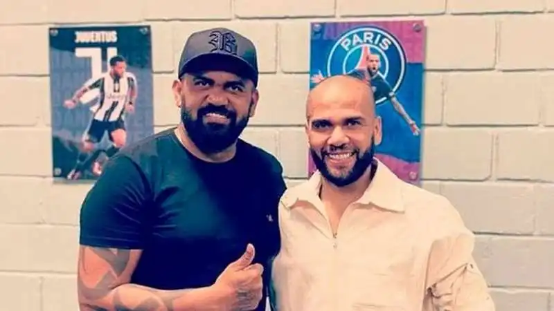 dani alves e suo fratello ney  2