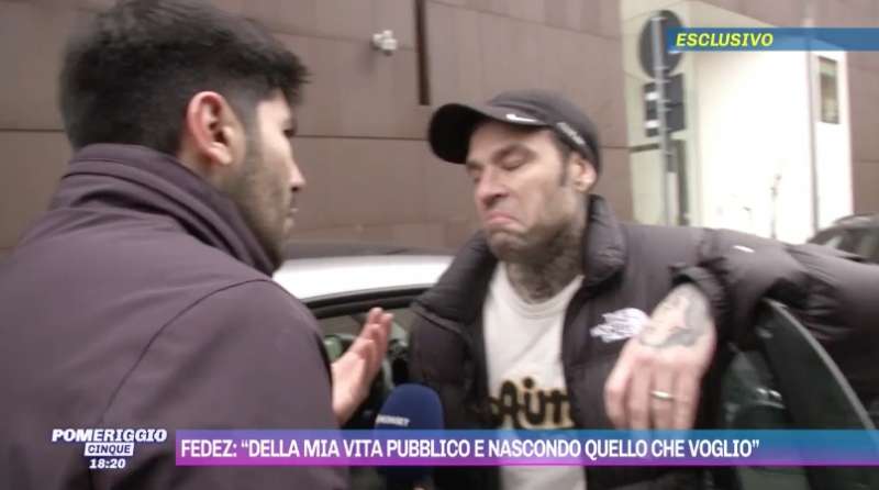 fedez a pomeriggio 5 4