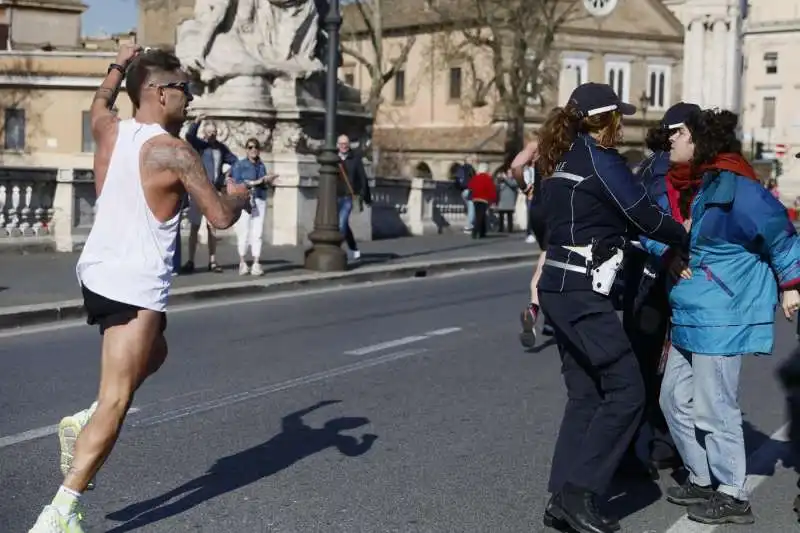 gretini alla maratona di roma   11