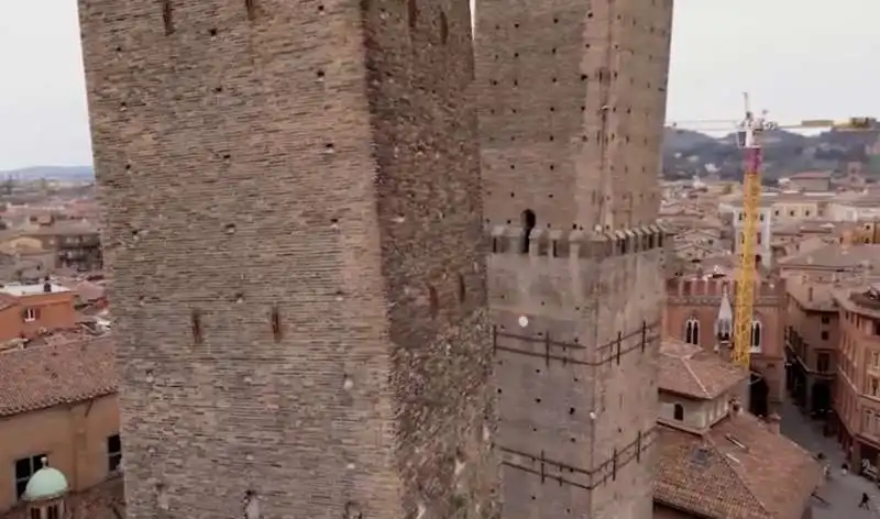 il progetto per salvare la torre garisenda  6 