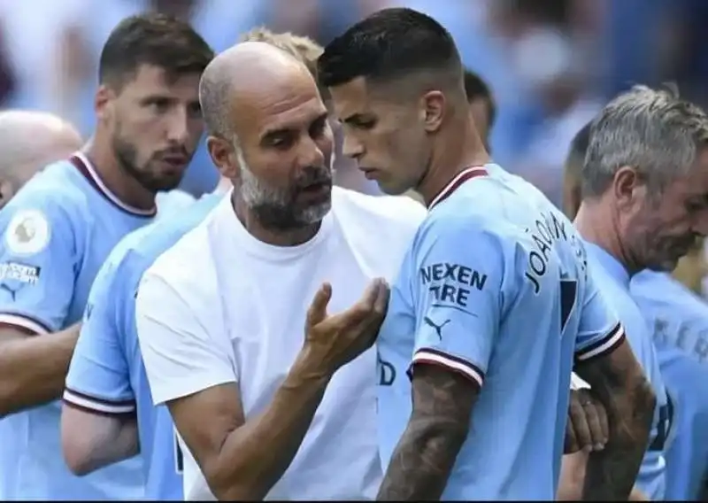 joao cancelo pep gaurdiola 4