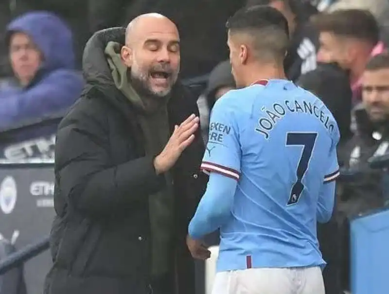 joao cancelo pep gaurdiola 5