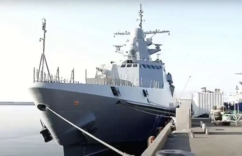 la nave russa sergey kotov 