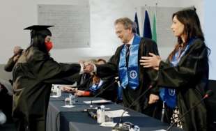 laureati all universita di gorazde in bosnia erzegovina 2