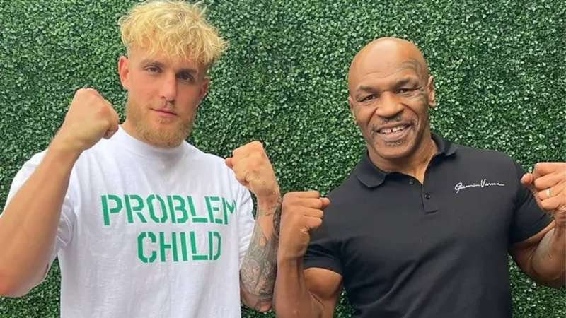 mike tyson jake paul. 4