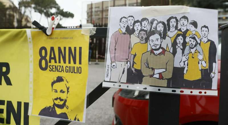 processo regeni -manifestazione fuori dal tribunale di roma