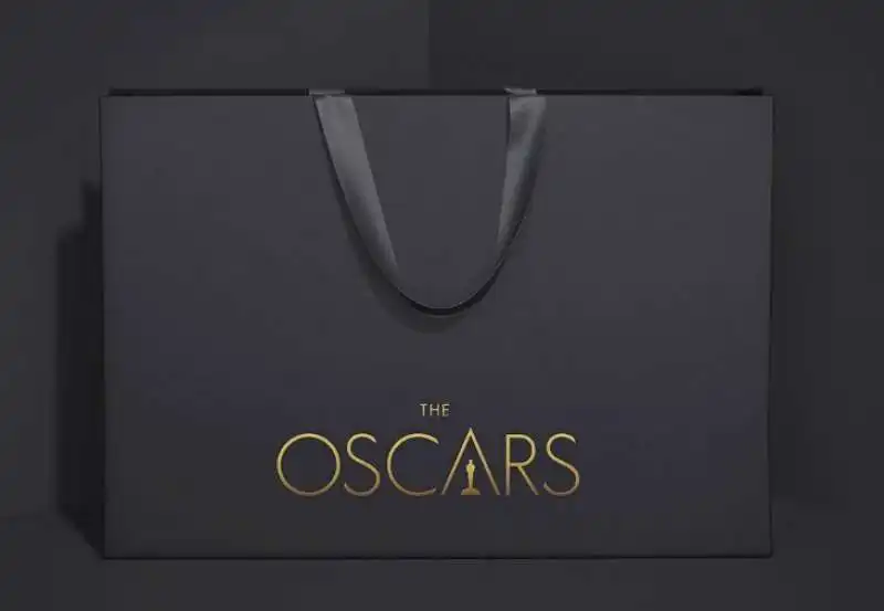 t bag oscar 2