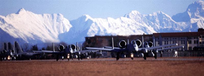 LA BASE DI AVIANO