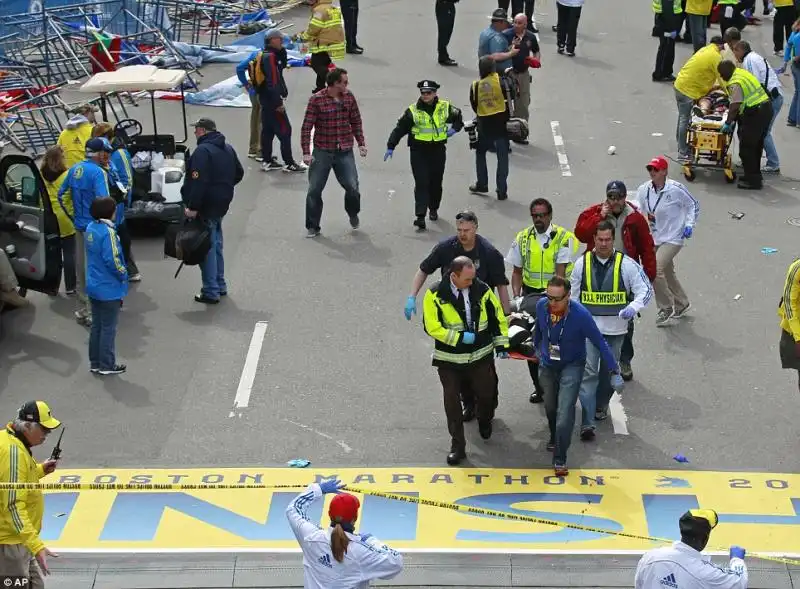 BOMBE MARATONA DI BOSTON 