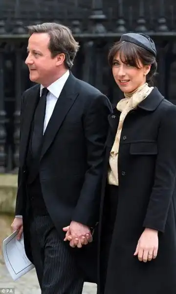 DAVID CAMERON E LA MOGLIE SAMANTHA ARRIVANO AL FUNERALE DI MARGARET THATCHER 