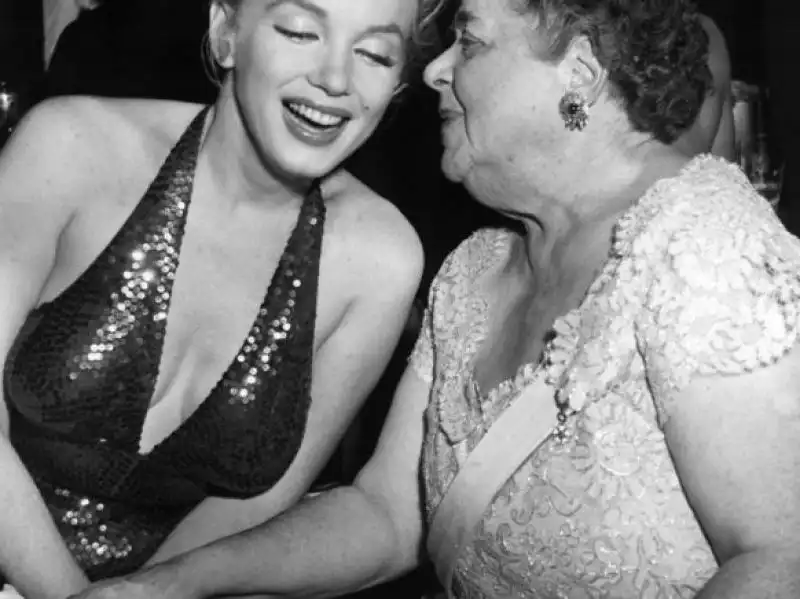 ELSA MAXELL E MARILYN MONROE