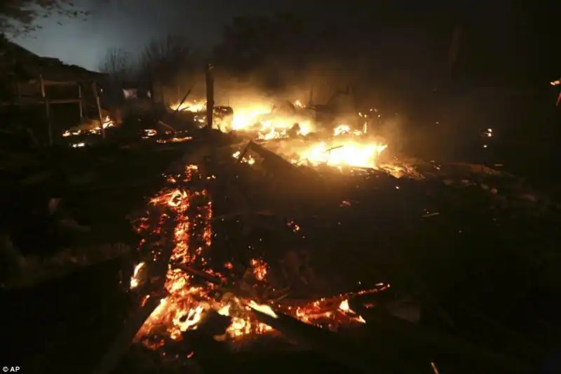 ESPLOSIONE FABBRICA FERTILIZZANTI A WEST IN TEXAS 