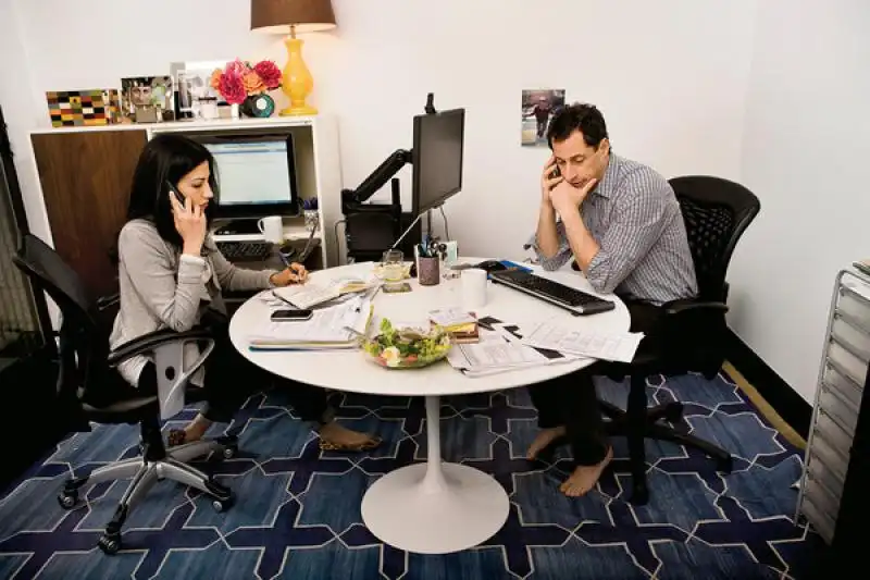 huma abedin e anthony weiner sul new york times magazine 