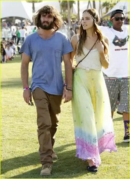 isabel lucas coachella fashion 