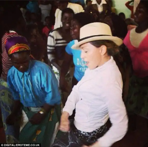 MADONNA IN MALAWI 