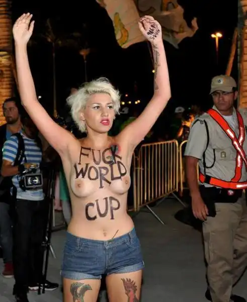 PROTESTE AL MARACANA 