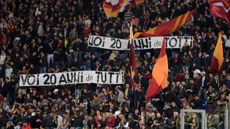 tifo roma foto mezzelani gmt 