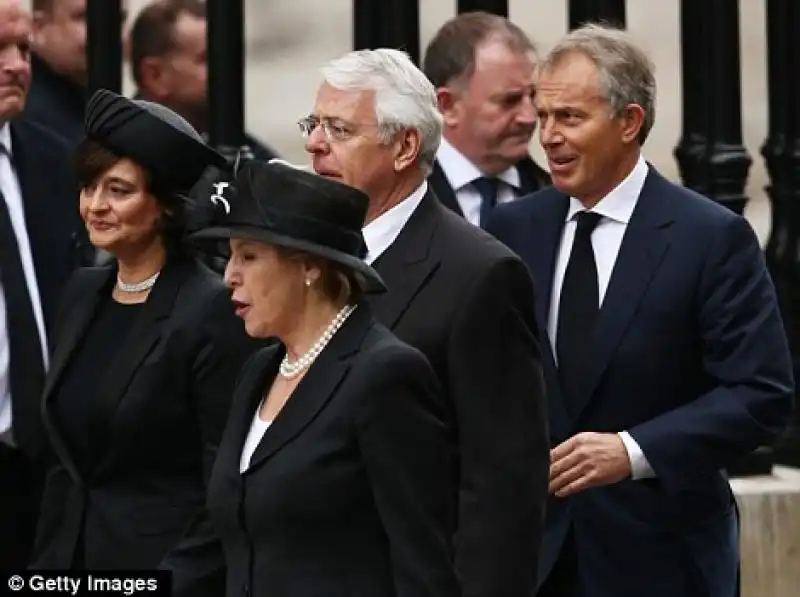 TONY BLAIR E JOHN MAJOR AL FUNERALE DI MARGARET THATCHER 