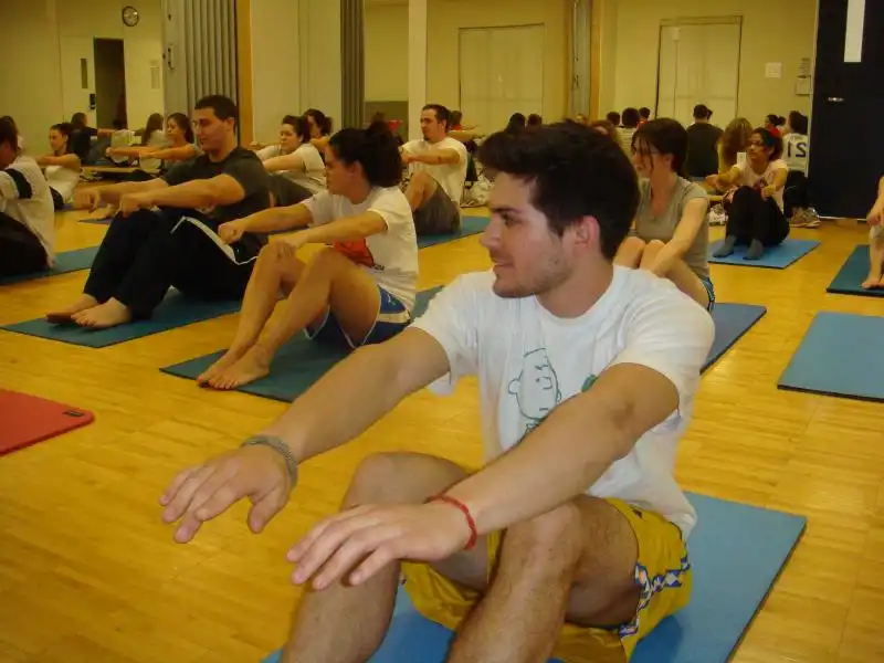 yoga PILATES PER UNIVERSITARI 