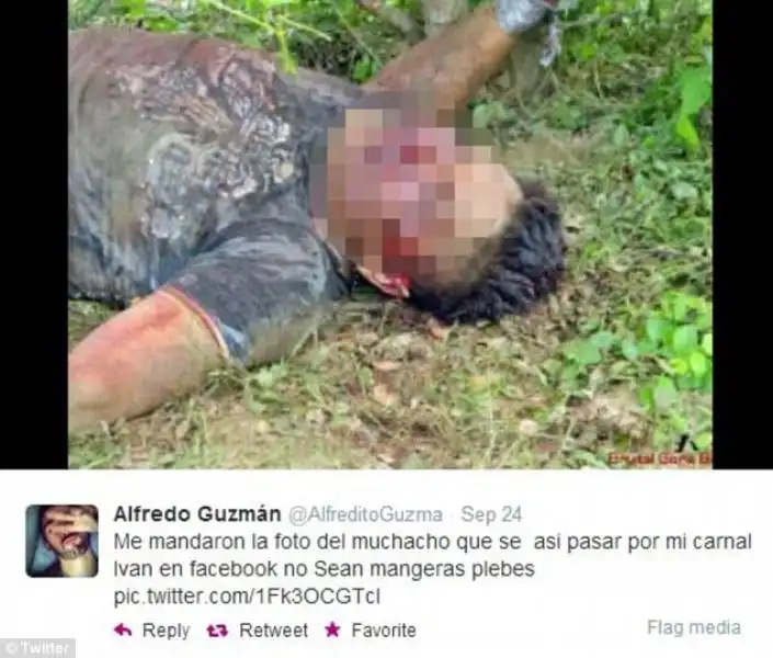 Alfredo Guzman posta una foto della vittima del cartello messicano 