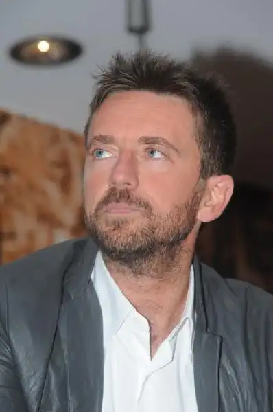 ANDREA SCANZI 