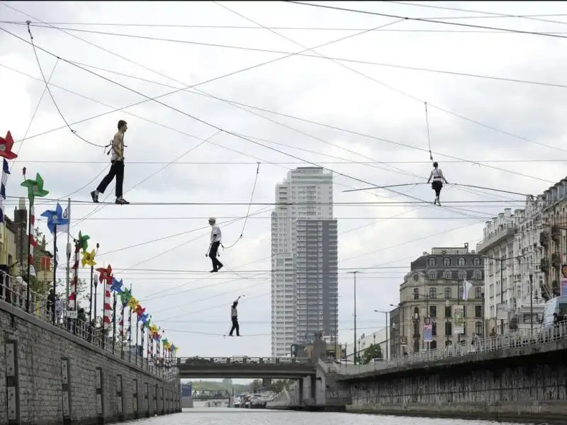 Equilibristi a Bruxelles 