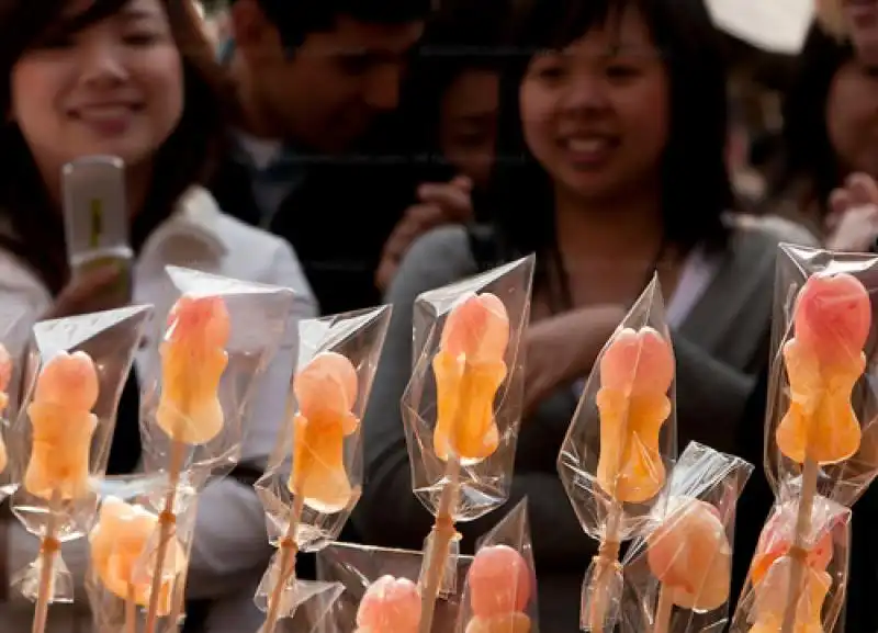 GIAPPONE FESTA DEL PENE 