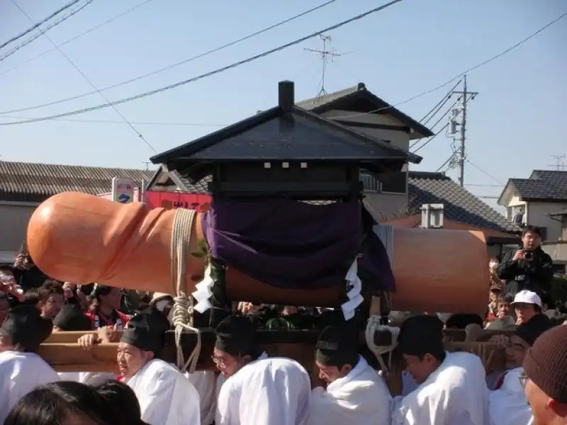 GIAPPONE FESTA DEL PENE 