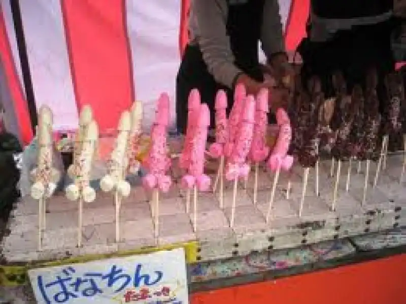 GIAPPONE FESTA DEL PENE 