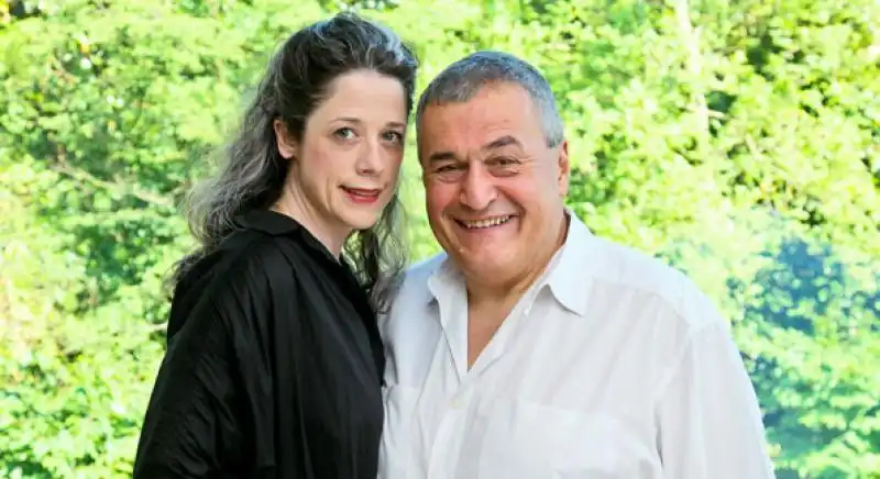 HEATHER E TONY PODESTA