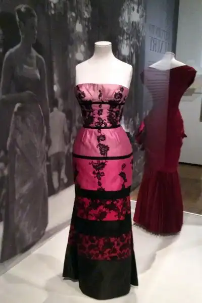 mostra italian fashion al victoria and albert foto vogue 