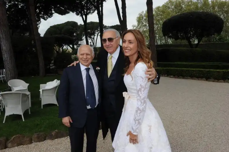 Pippo Baudo con gli Sposi Lucia e Paolo Pomicino 