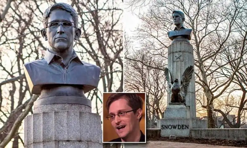 IL BUSTO DI EDWARD SNOWDEN A BROOKLYN