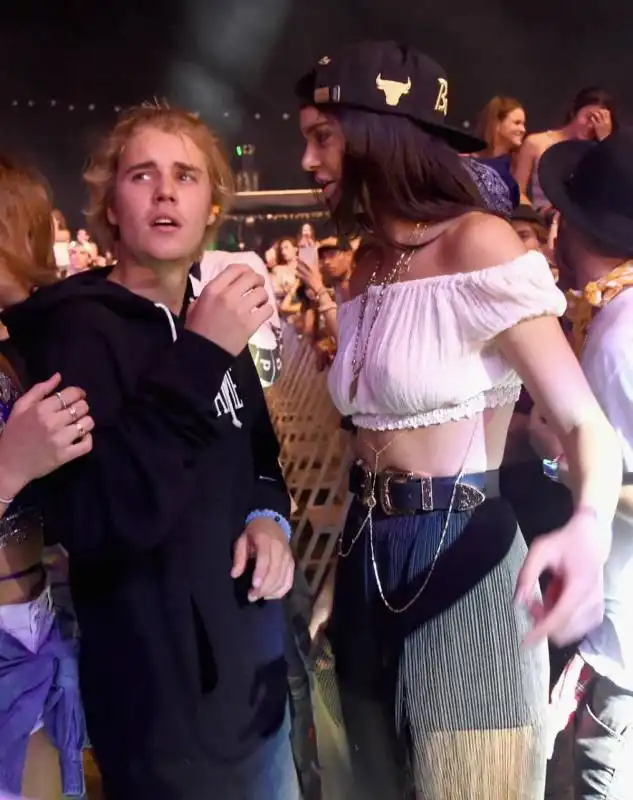 justin bieber e kendall jenneral coachella