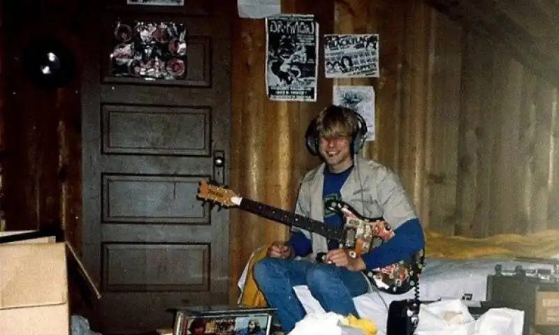 kurt cobain montage of heck  9