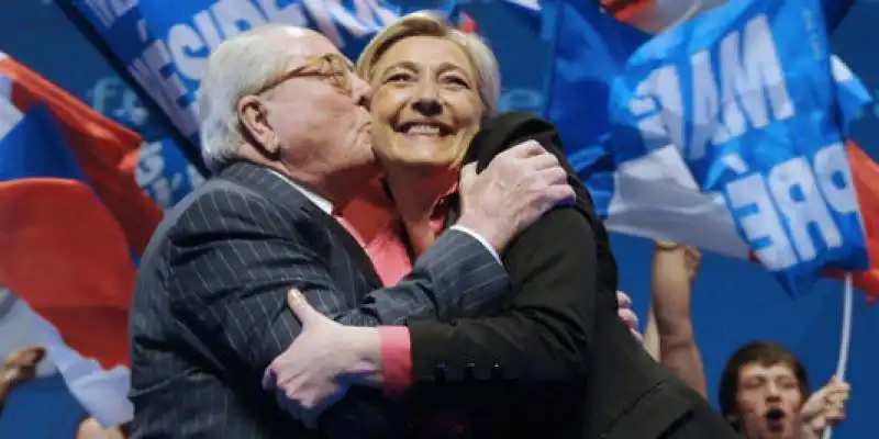 MARINE E JEAN MARIE LE PEN 