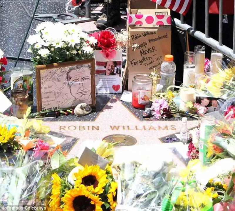 memoriale per robin williams sulla walk of fame