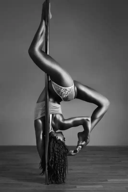 pole dance