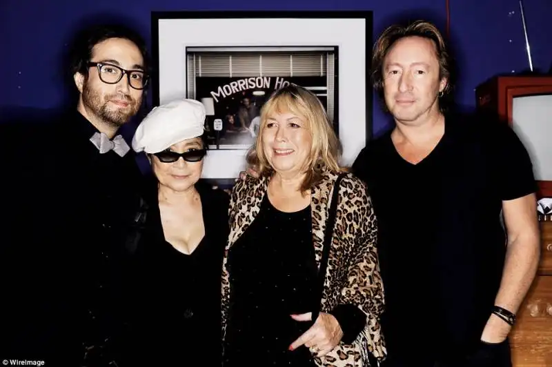 sean lennon yoko ono cynthia e julian lennon