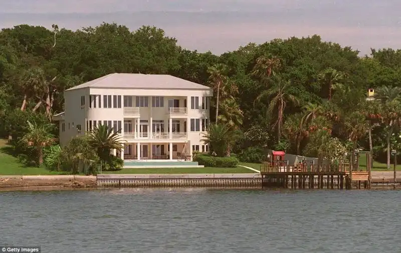 villa di kirstie alley a clearwater