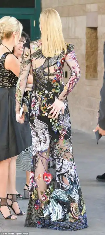 abito tattoo di nicole kidman